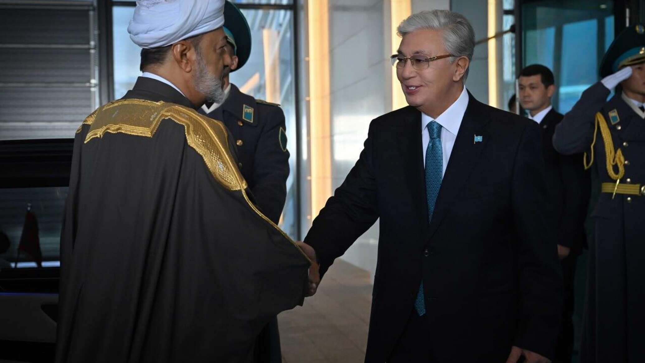 Tokayev and Oman Sultan discuss increasing direct flights