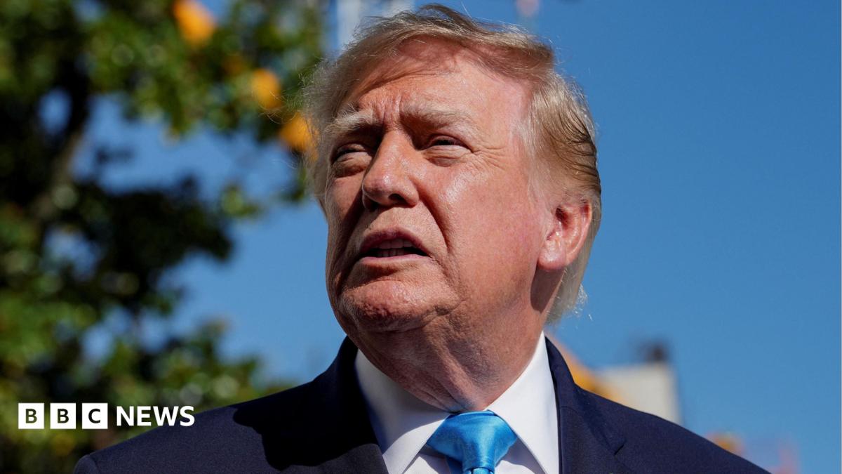 Трамп: США вывели бомбардировщики с RAF Fairford из-за «угрозы»