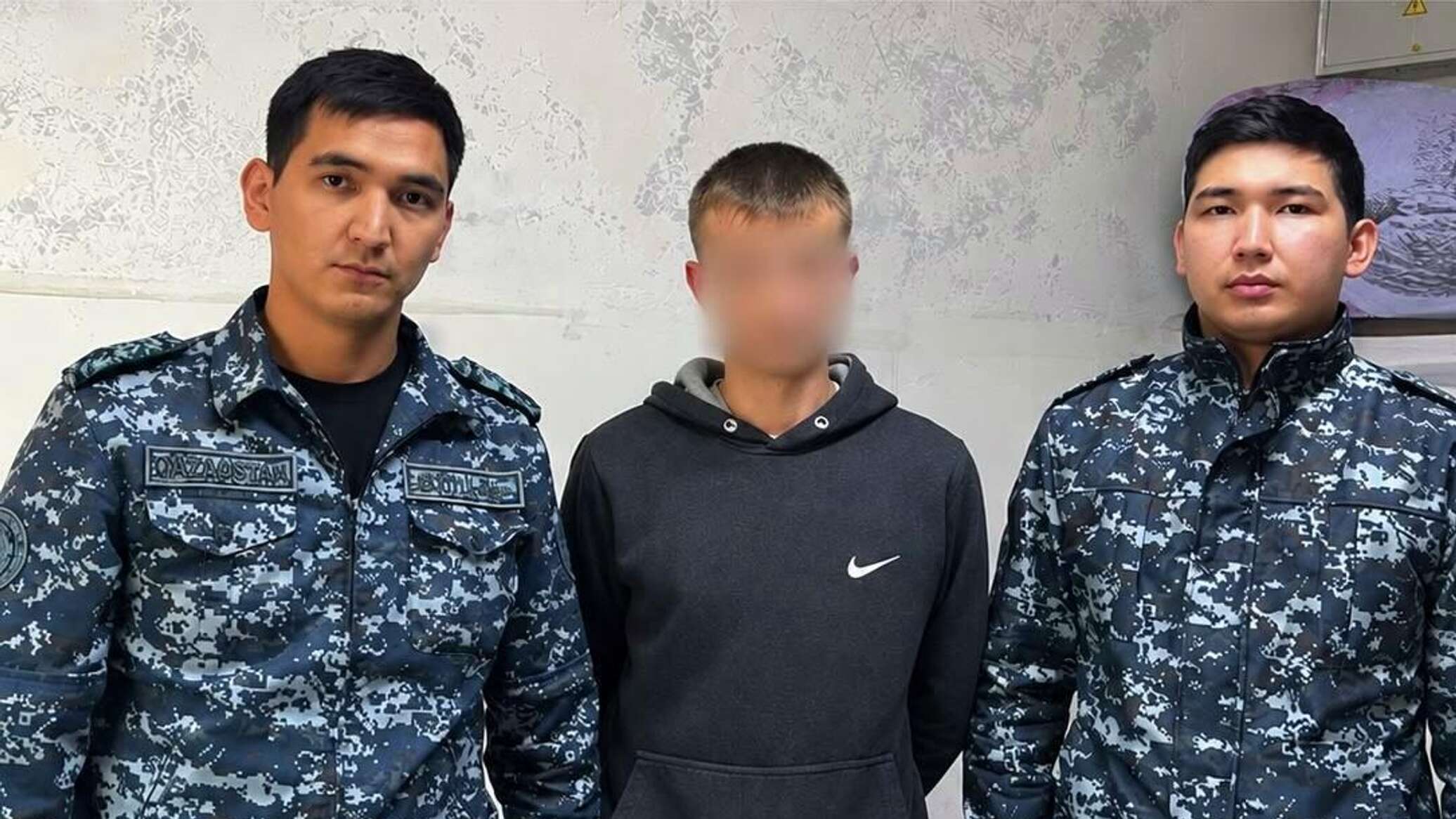 Жамбылда түзеу мекемесіне тыйым салынған зат өткізілмек болған